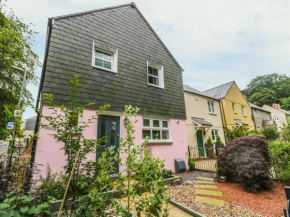 Marshmallow House, St. Austell